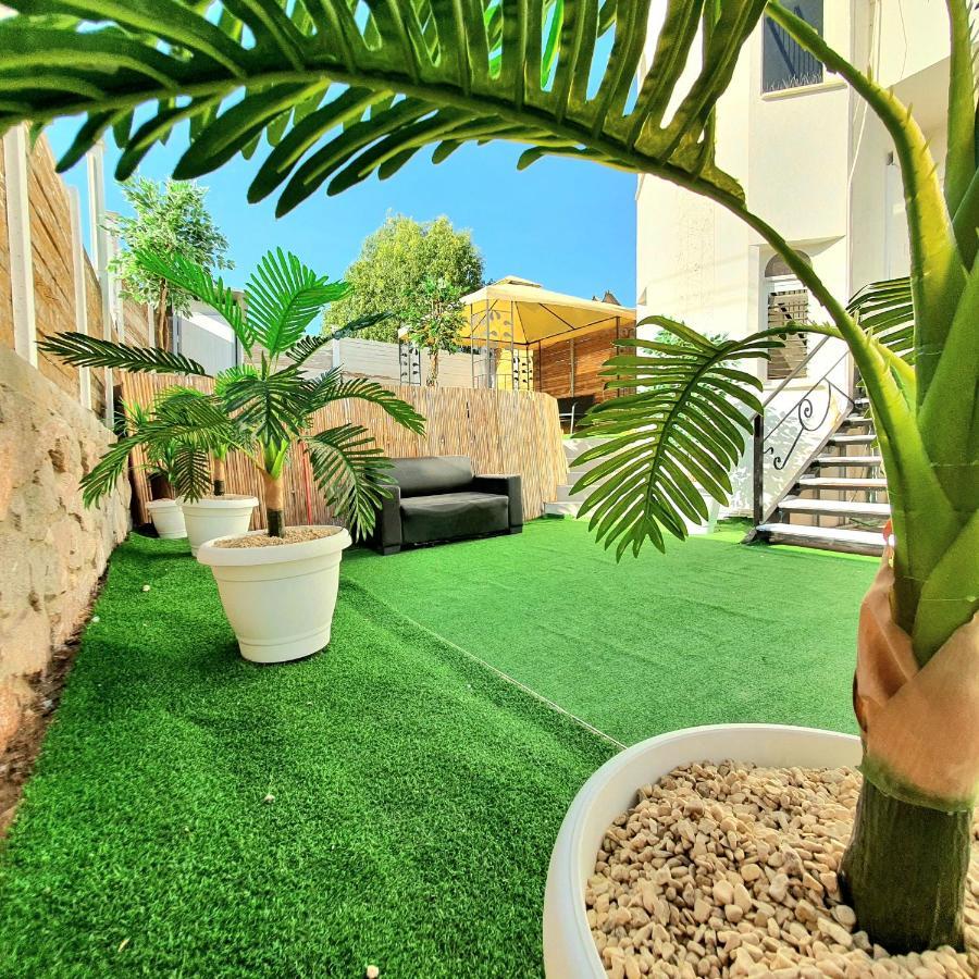 Barak Royal Suites 20 Garden Jacuzzi - ג'קוזי בחצר Ейлат Екстер'єр фото